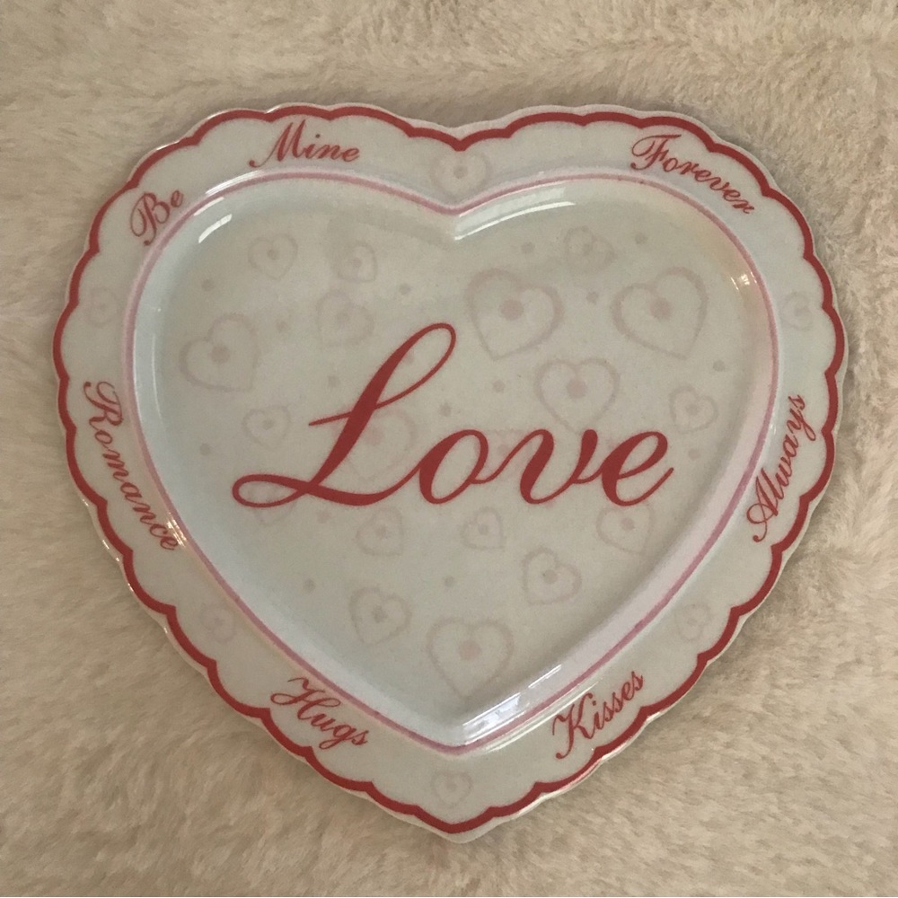 Avon Gift Collection Love Decorative Ceramic Dish